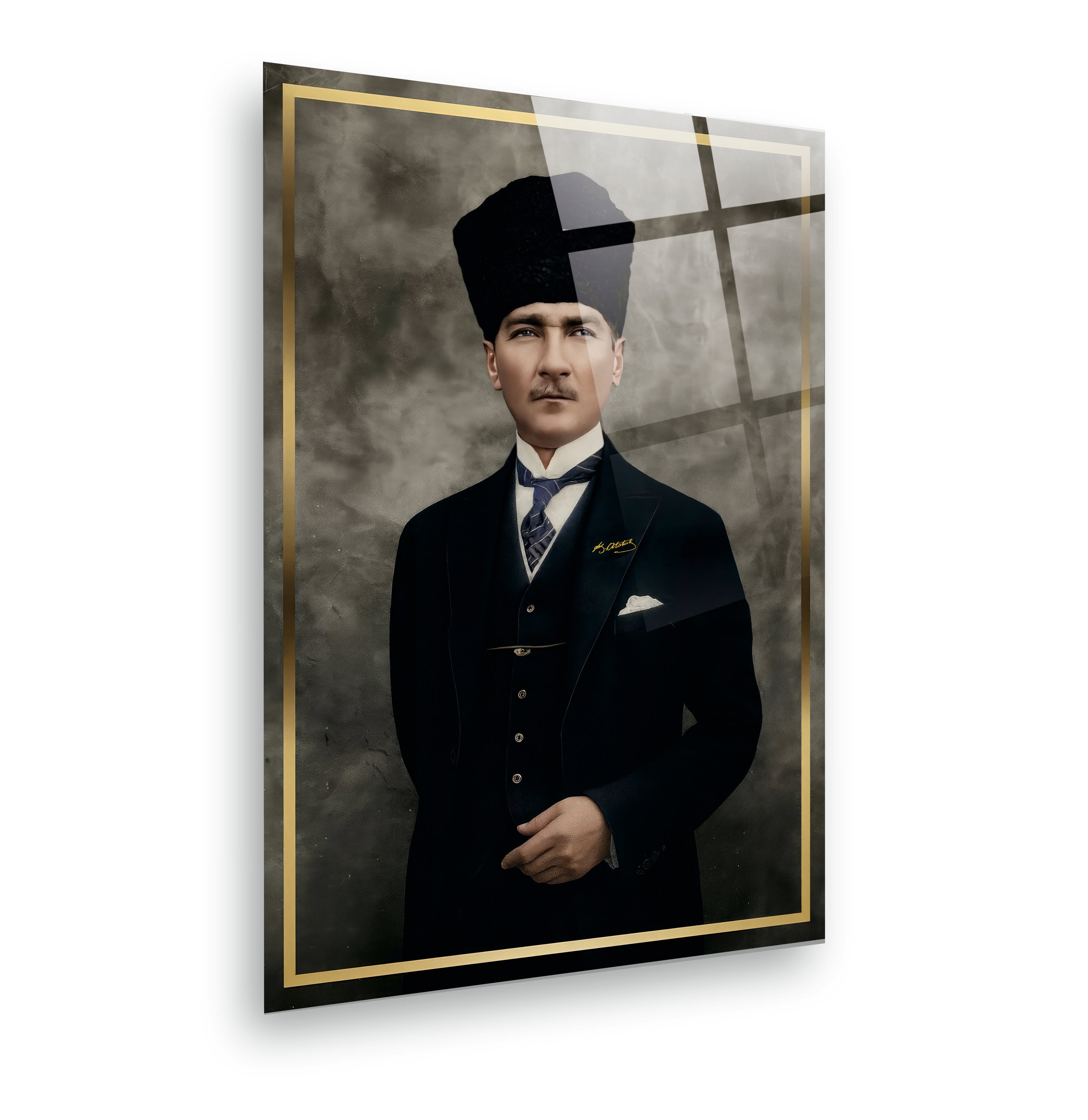 ATA-97 Altın Çerçeveli Kalpaklı Atatürk Cam Tablo