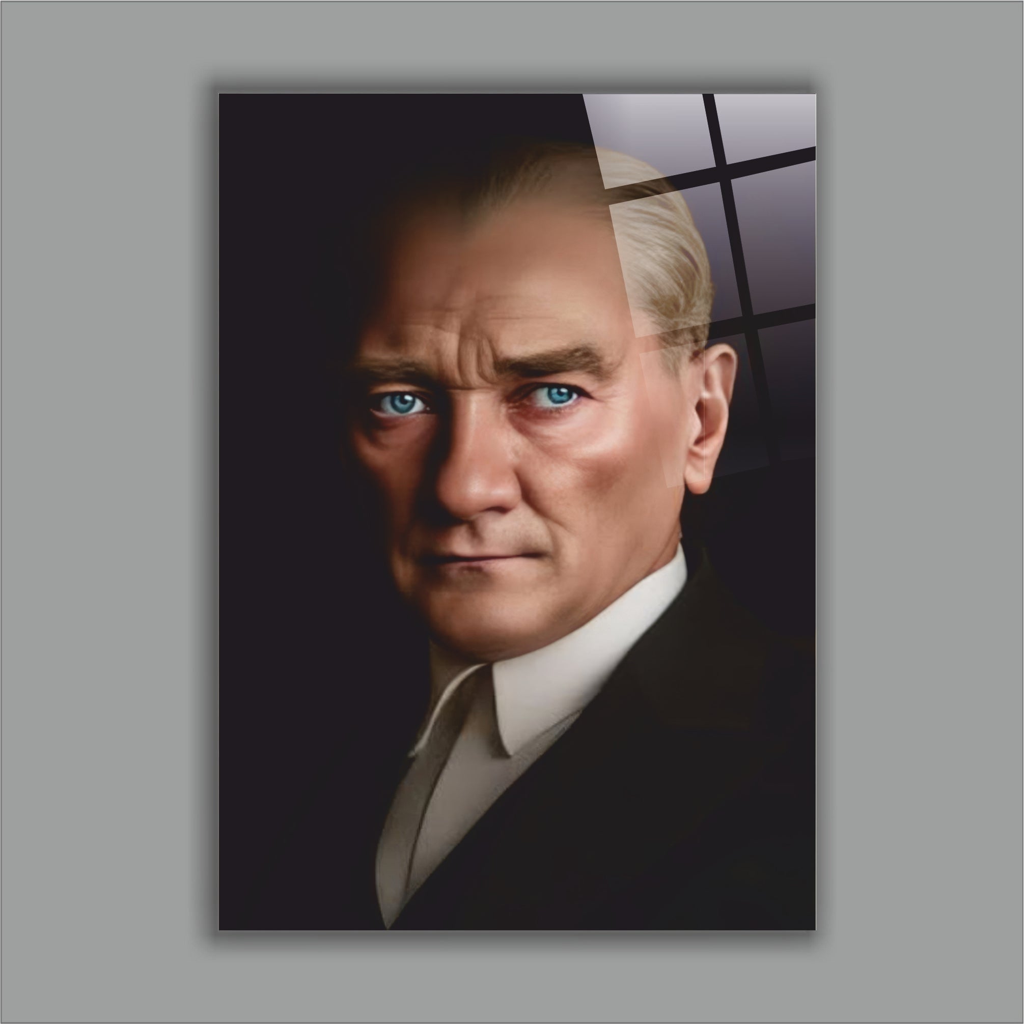 Atatürk Cam Tablo-Kristal Bakışlı Atatürk Portre- Keskin Detaylı