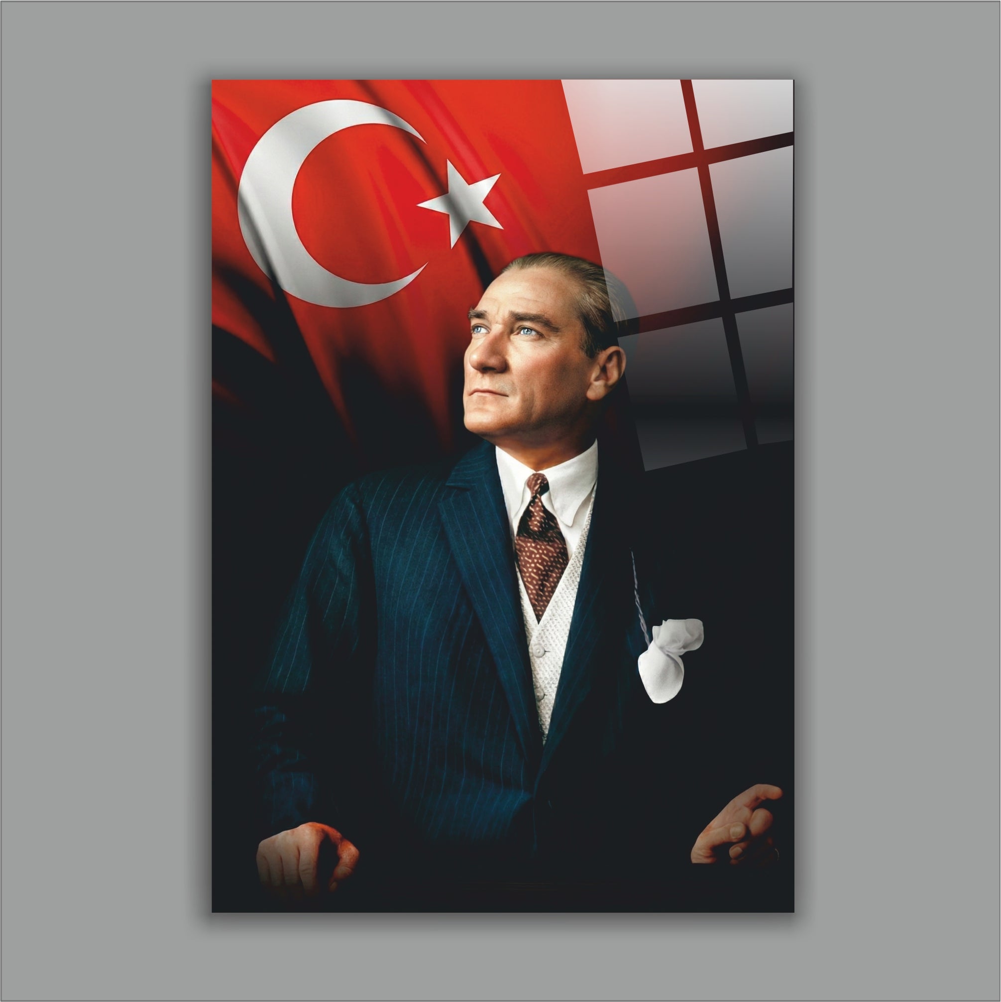 Atatürk Cam Tablo Atatürk Türk Bayrağı Temalı-Modern Fraklı Portre Serisi