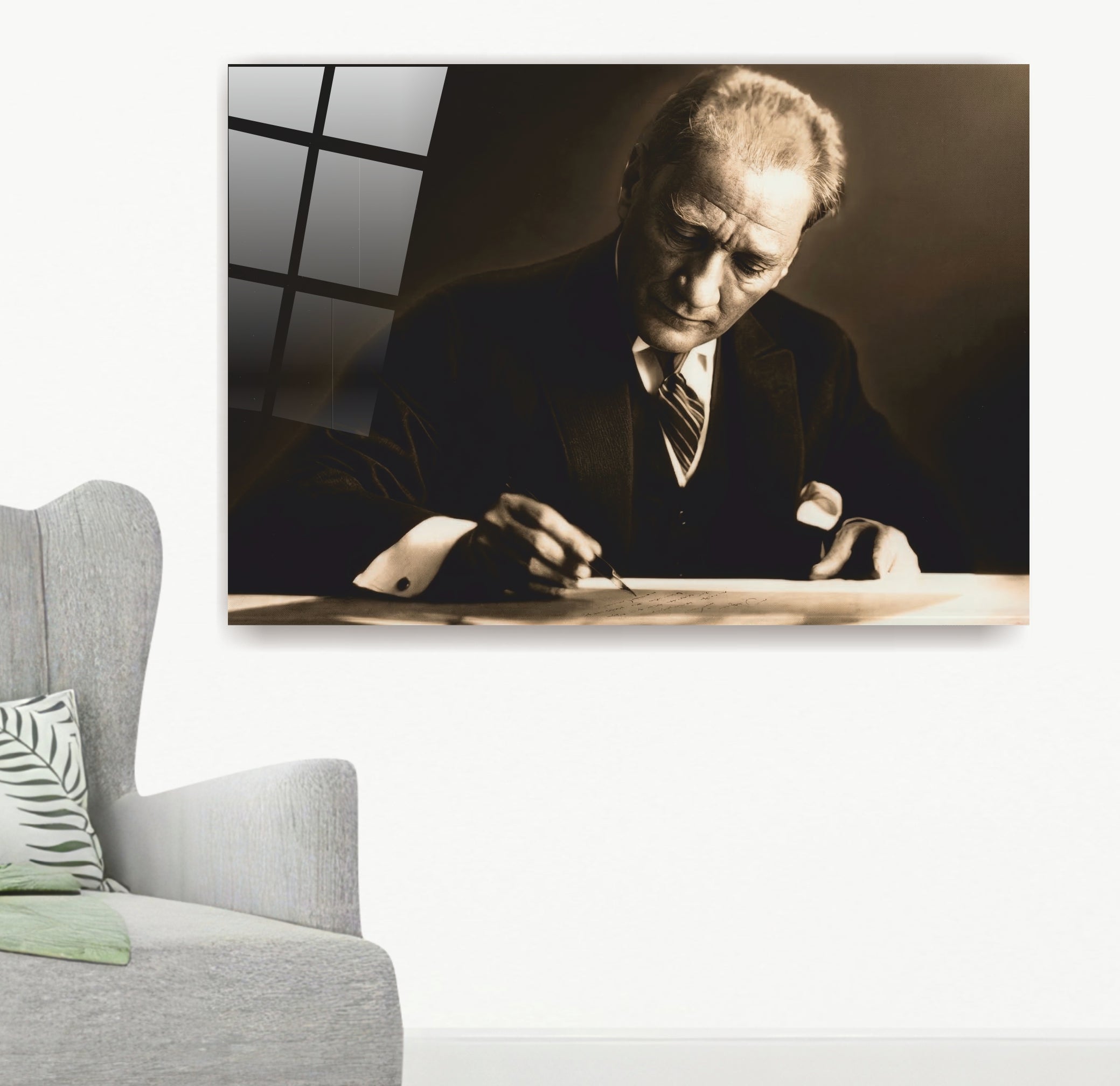 Atatürk Cam Tablo Atatürk Yazı Yazan Nostaljik-Sepya Tonlu Tarihi Portre