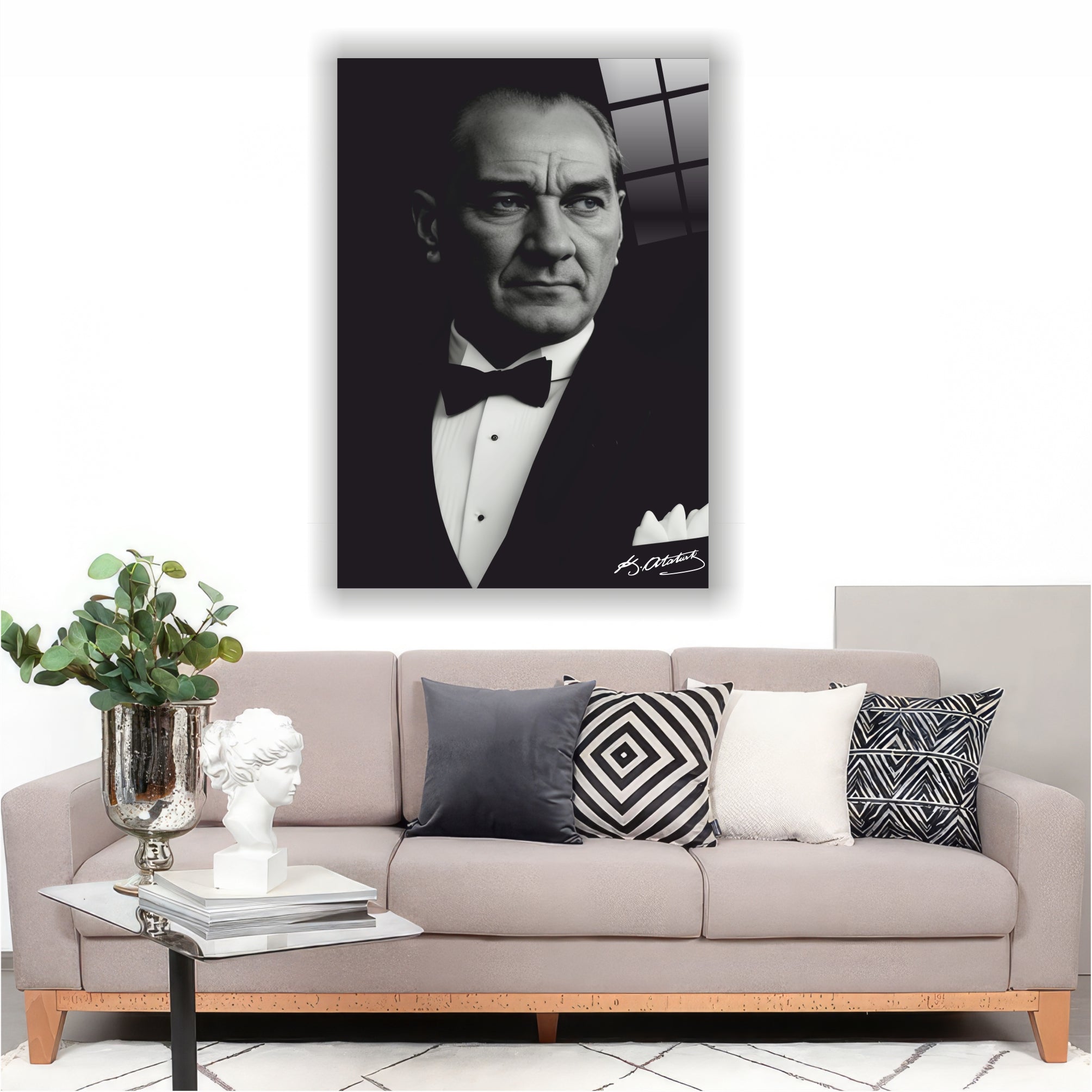 Atatürk Cam Tablo