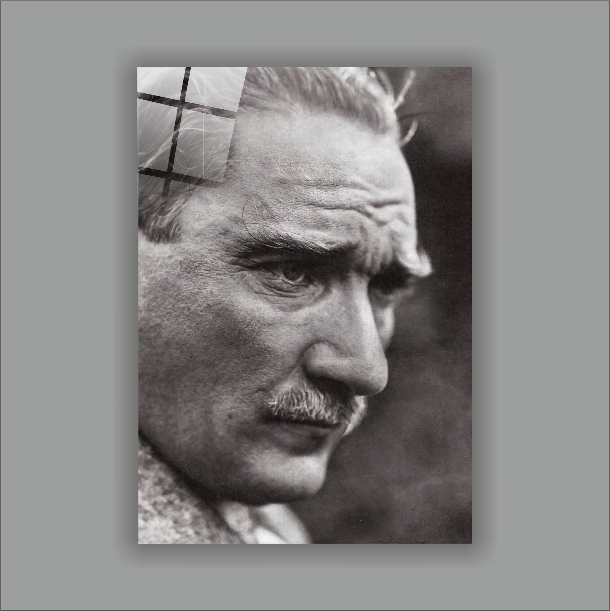 Atatürk Cam Tablo