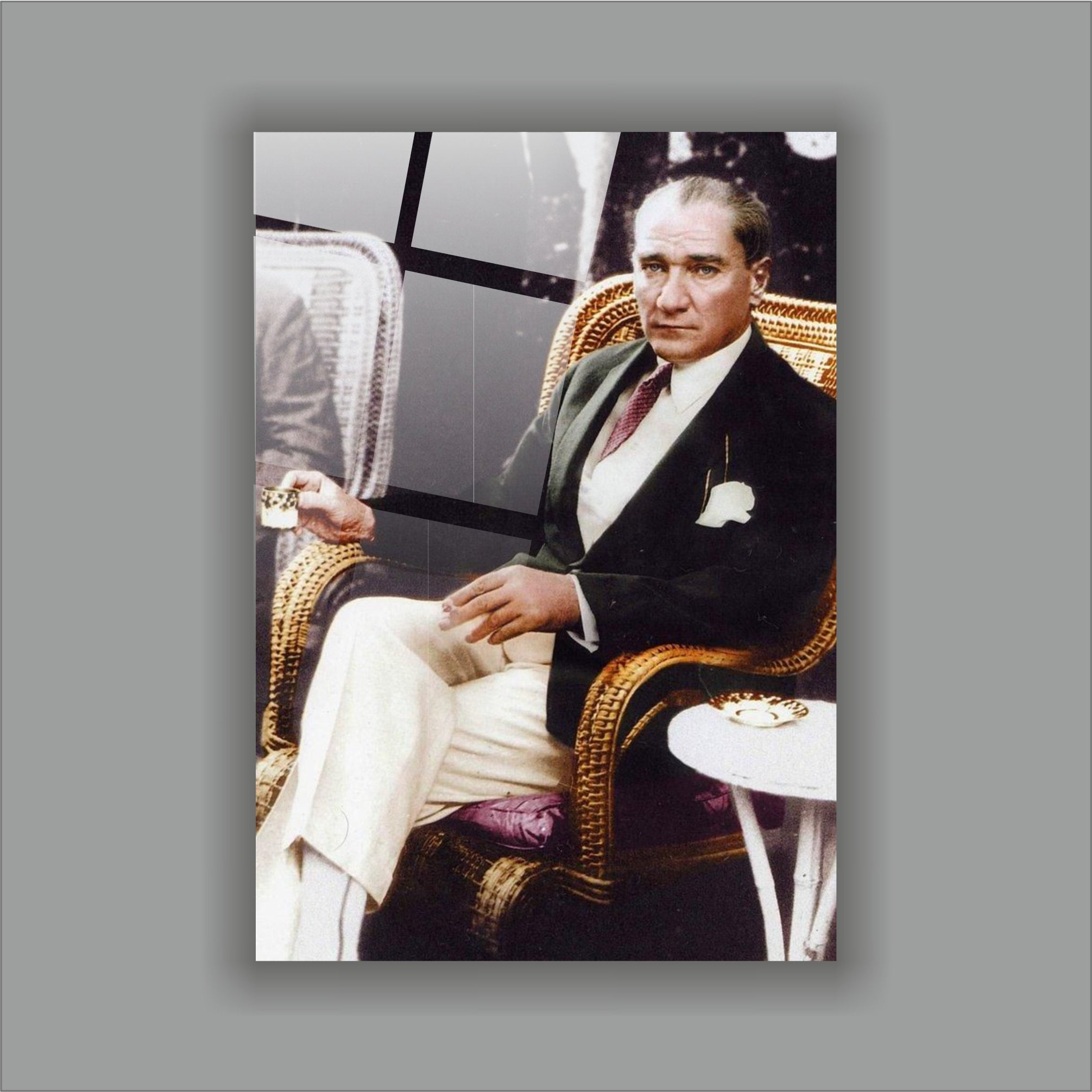 Atatürk Cam Tablo