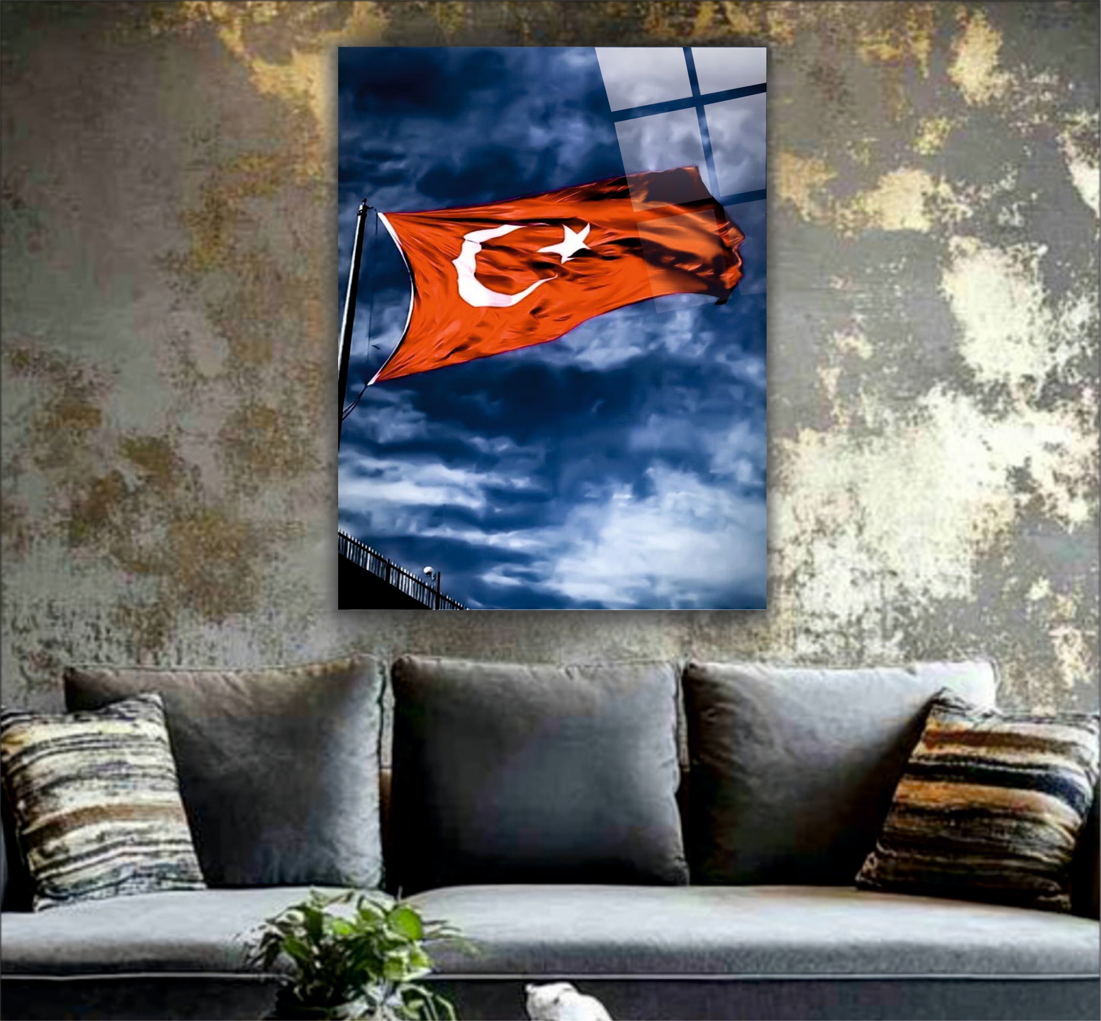 BAYRAK-32 Fırtınalı Gökyüzünde Dalgalanan Türk Bayrağı Manzaralı Cam Tablo