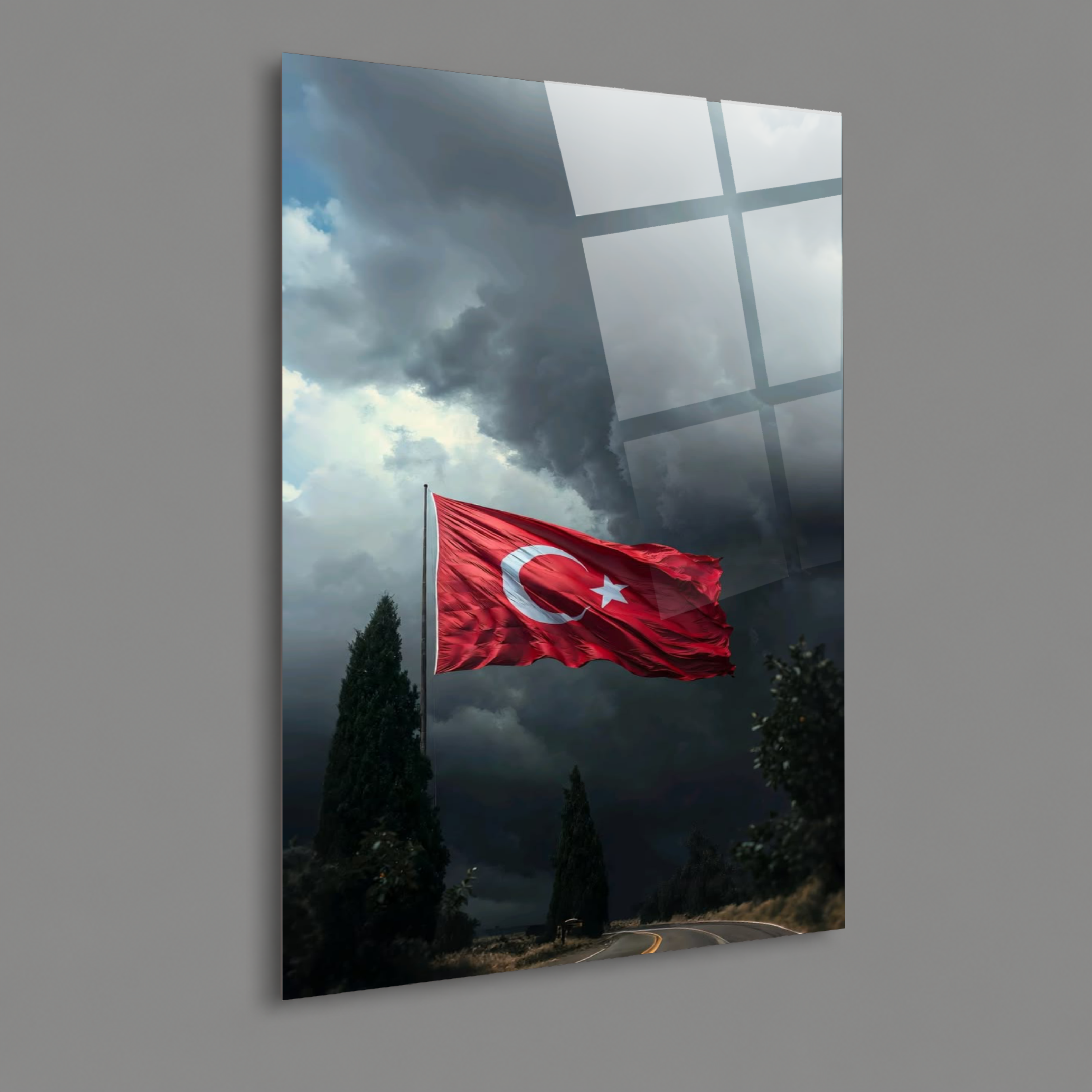 BAYRAK-4 Fırtınalı Gökyüzünde Dalgalanan Türk Bayrağı Manzaralı Duvar Tablosu