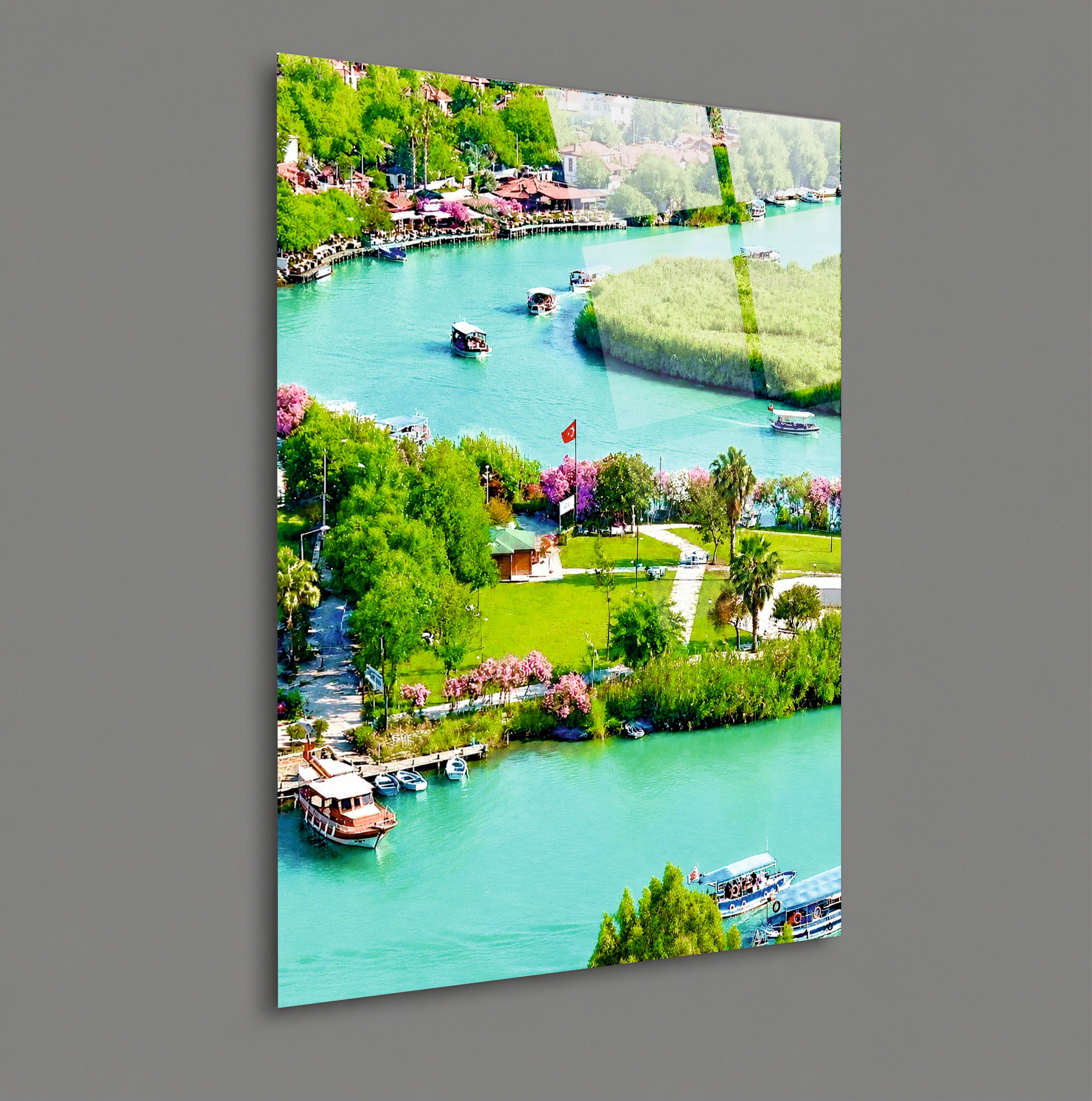 POPÜLER-137 Azmak Nehri Tekneler ve Yeşil Doğa Cam Tablo